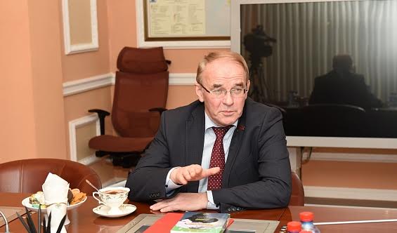 Депутат Госдумы В.Н. Тетёкин обсудил с губернатором Ямала Д.Н. Кобылкиным новые направления развития региона