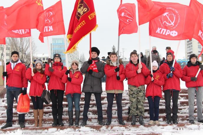 Самарские коммунисты отметили День Советской армии и Военно-морского флота 