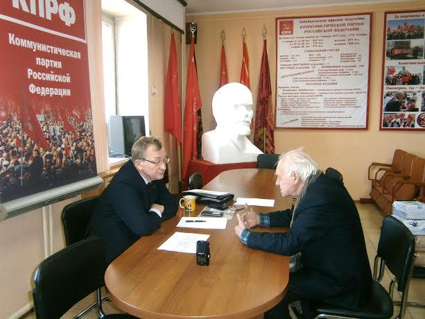 Жители Забайкалья рассказали депутату Владимиру Позднякову о своих бедах по телефону