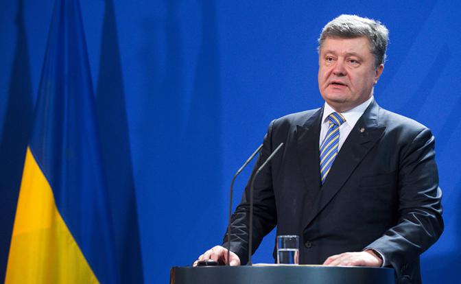 Порошенко готов к войне. Для чего украинский президент пугает европейцев обострением конфликта в Донбассе