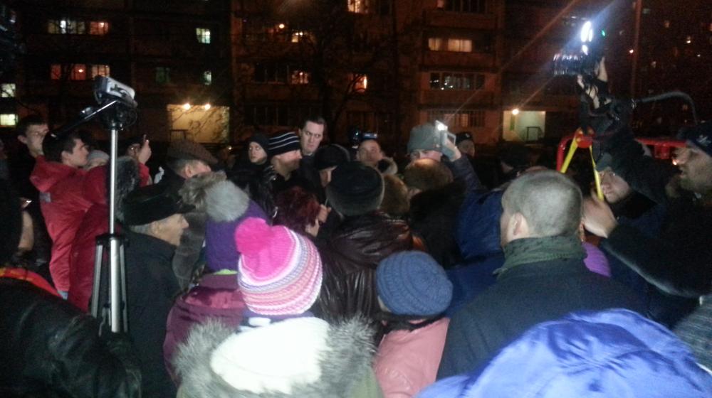 Провокаторы пытались сорвать встречу Валерия Рашкина с москвичами 