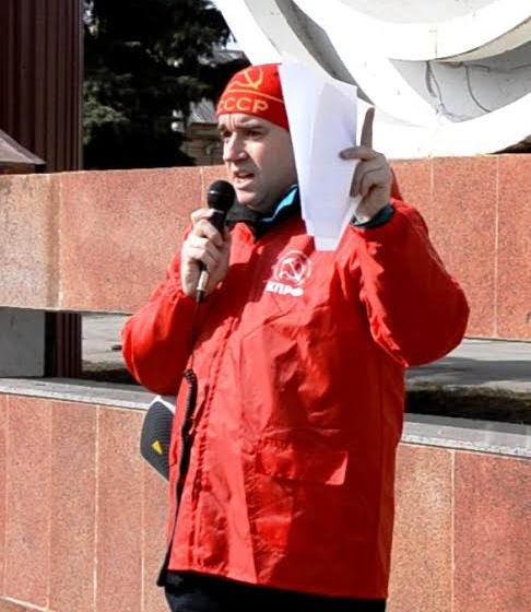 Саратов. Требования мостовиков: рабочий контроль над предприятием и восстановление СССР!