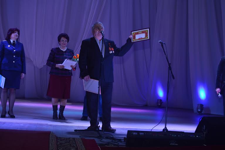 Дворец культуры "Волгоградгидрострой" в городе Волжском был отмечен наградой ЦК КПРФ "70 лет Великой Победы"