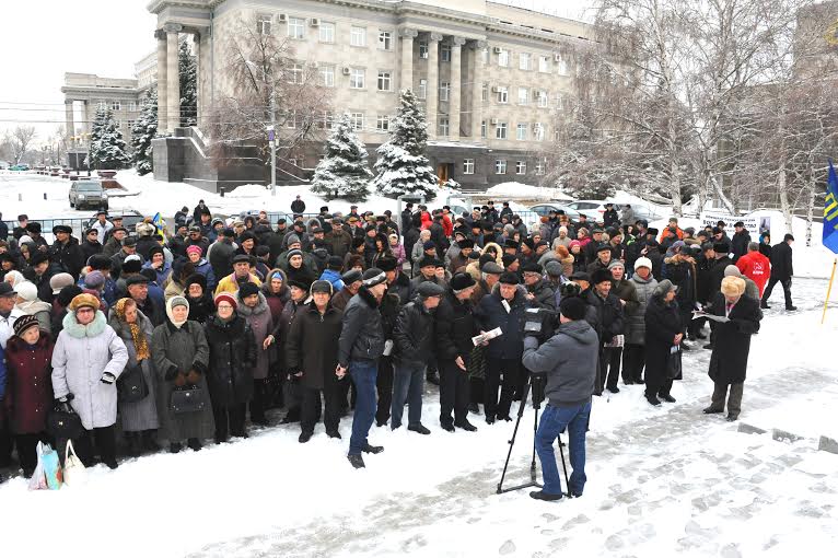 В Оренбурге состоялся митинг КПРФ под лозунгом «Хватит издеваться над народом!»