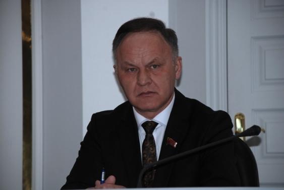 Руководитель фракции КПРФ в Думе Ставрополья Виктор Лозовой: «Сговор крупных налогоплательщиков подрывает экономику края!»