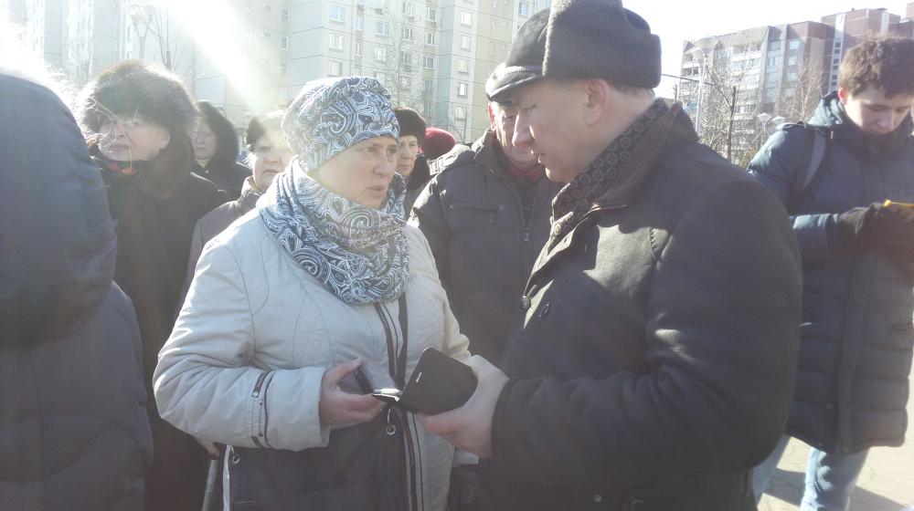 Москва. Жители «дома с трещиной» и Валерий Рашкин продолжают бороться против незаконного строительства