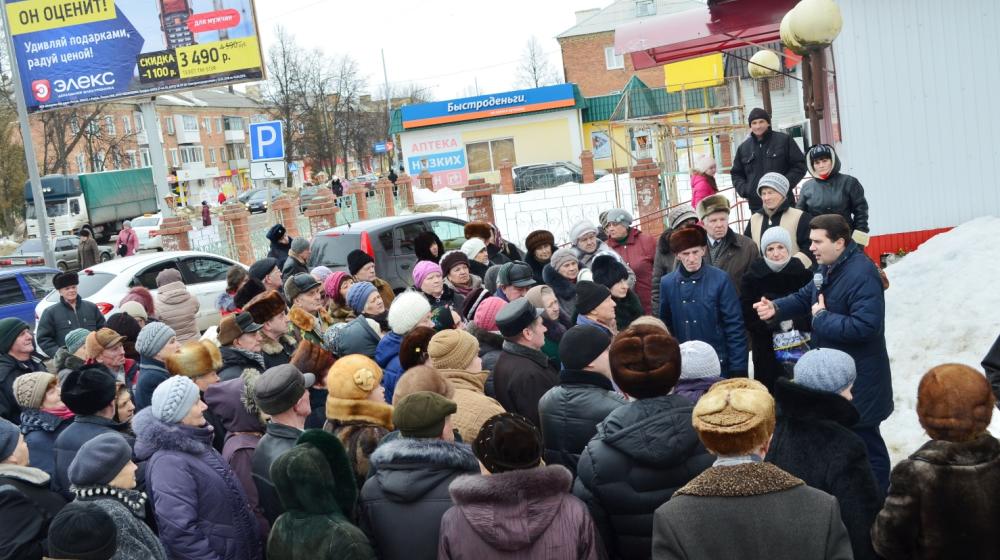 Олег Лебедев продолжает массовые встречи с избирателями в Тульской области