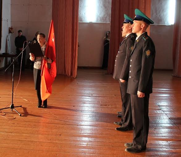 Забайкальский край. Мангутской заставе вручено Знамя Победы