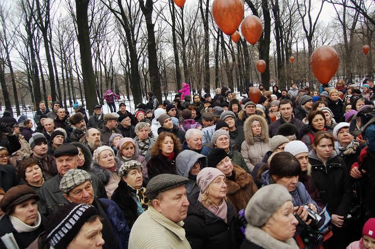 Коммунисты защищают интересы жителей столичного района Раменки