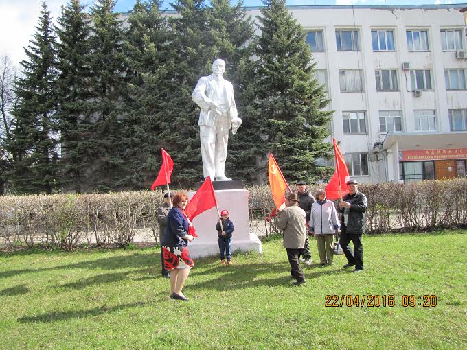 Коммунисты провели автопробег в Касимовском районе Рязанской области