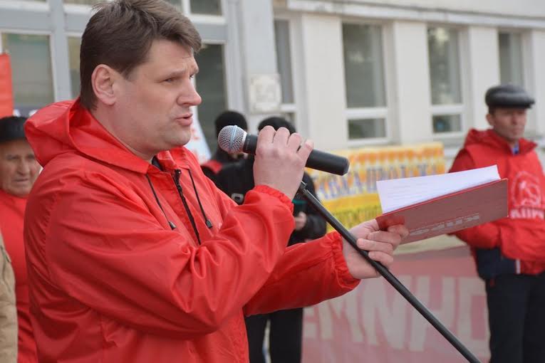 Красноярский край. В Зеленогорске прошел митинг против реорганизации лечебных учреждений города