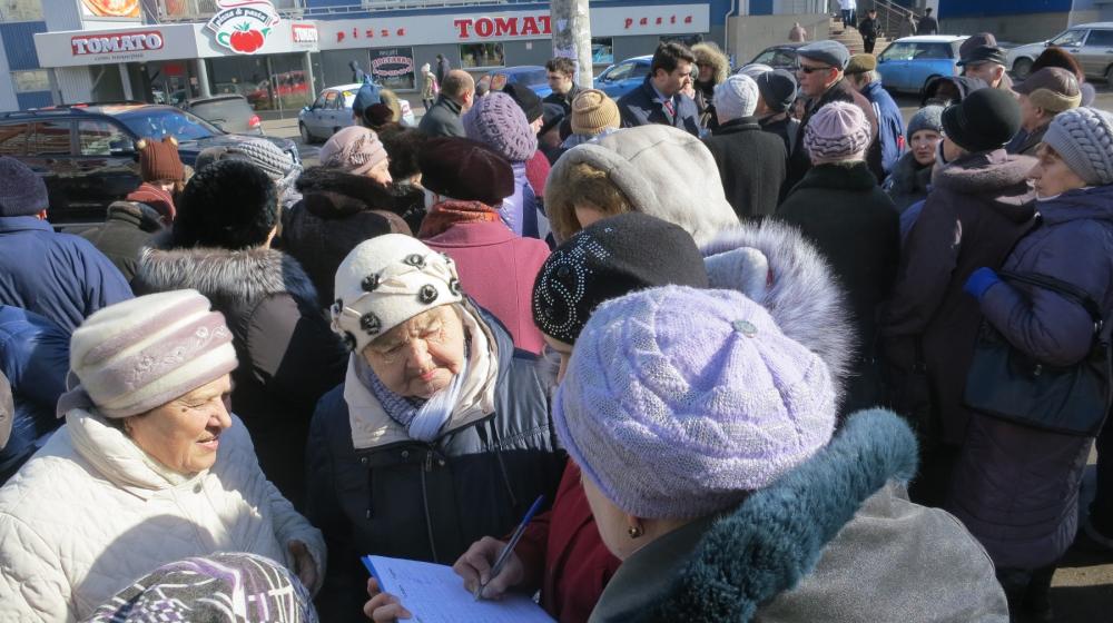 Олег Лебедев провел очередную массовую встречу с жителями города Тулы