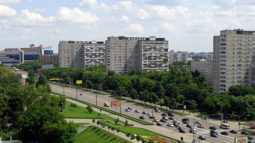 Депутат Мосгордумы в ответ на идею переименовать улицу Халтуринскую предложил осудить Петра I