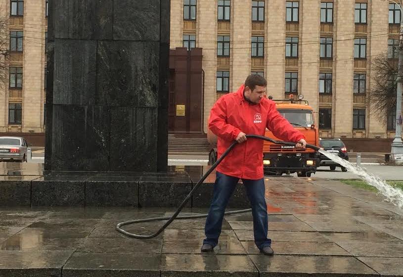В Воронеже прошел Ленинский субботник