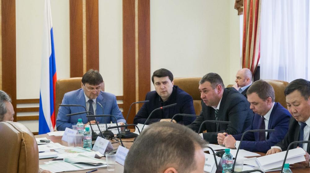 Автор законопроекта о противопожарной безопасности в лесах Олег Лебедев выступил на слушаниях в Совете Федерации 