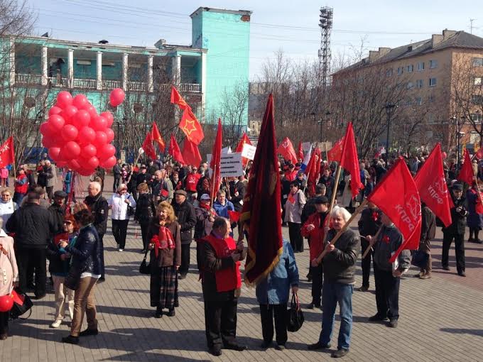 В Мурманске на Первомайском митинге требовали смены курса и отставки президента 