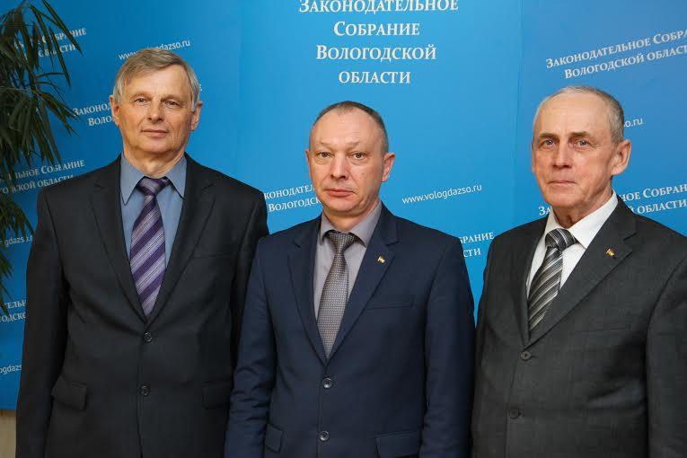 Фракция КПРФ в Законодательном Собрании Вологодской области не считает удовлетворительной работу Губернатора и его команды по сохранению и развитию образования, здравоохранения и культуры