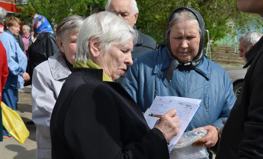 Олег Лебедев продолжает проводить массовые встречи с жителями Тульской области