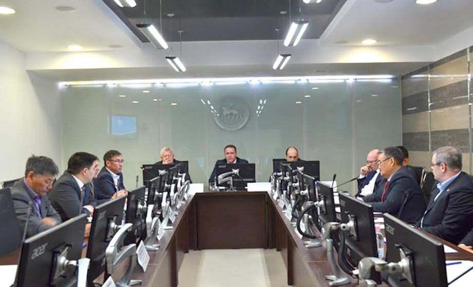 Первый секретарь Якутского рескома КПРФ Виктор Губарев принял участие в заседании Коллегии Госкомитета по обеспечению безопасности жизнедеятельности населения Якутии