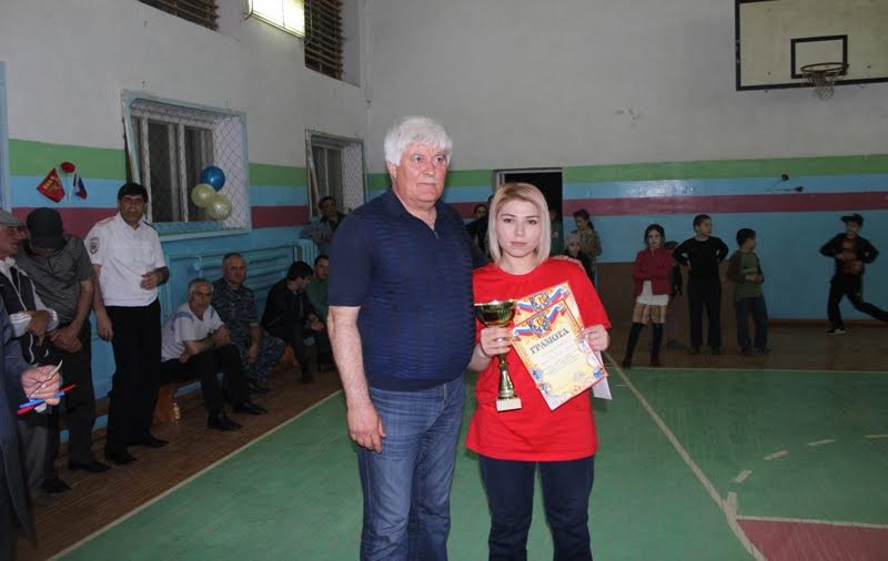 В Новолакском районе Республики Дагестан прошел волейбольный турнир, посвященный 71-й годовщине Великой Победы