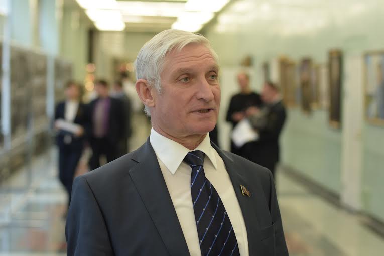 "Считаю это предложение антинародным!". Депутат-коммунист Николай Рябов о планах Минэкономразвития повысить пенсионный возраст