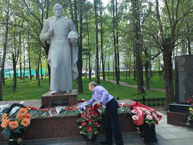 Коммунисты столичного отделения «Мичуринское» провели одиночный автопробег