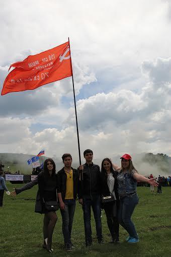 Республика Крым. Коммунисты приняли участие в реконструкции боевых действий Великой Отечественной войны