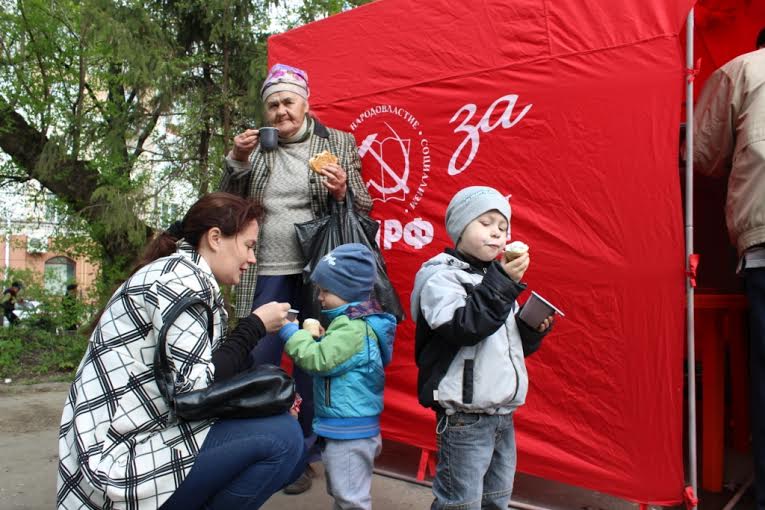 Пенза. Красный Первомай в день красной Пасхи