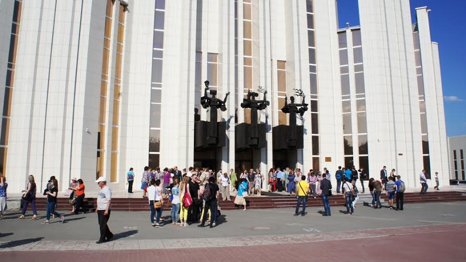 Курган. Депутат-коммунист В.А. Кислицын принял участие в праздновании Дня славянской письменности и культуры