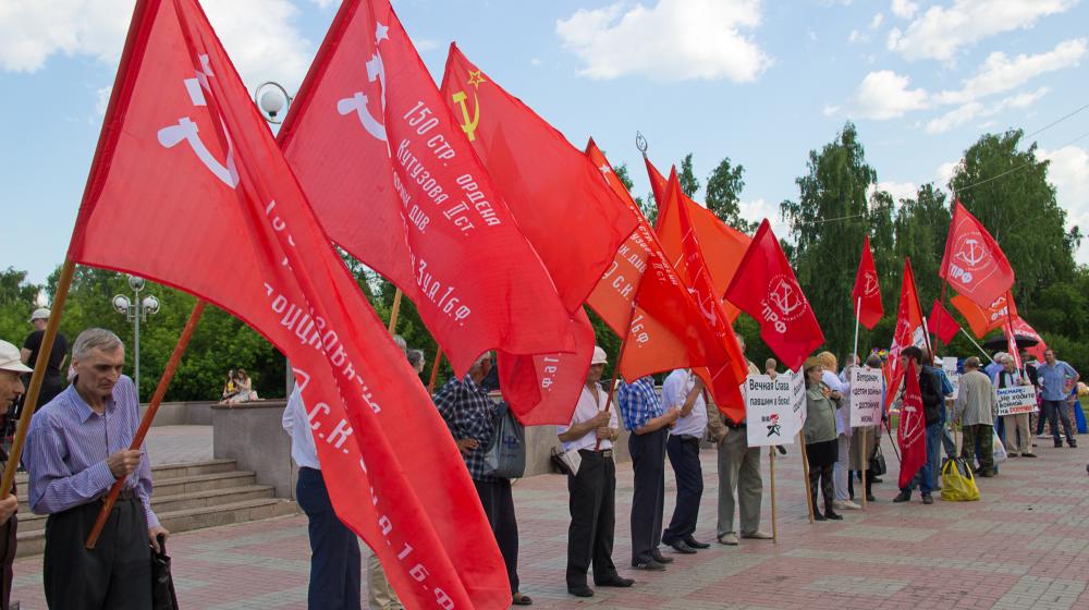 «Вечная память павшим героям!». В День памяти и скорби коммунисты Томска провели целый ряд мероприятий