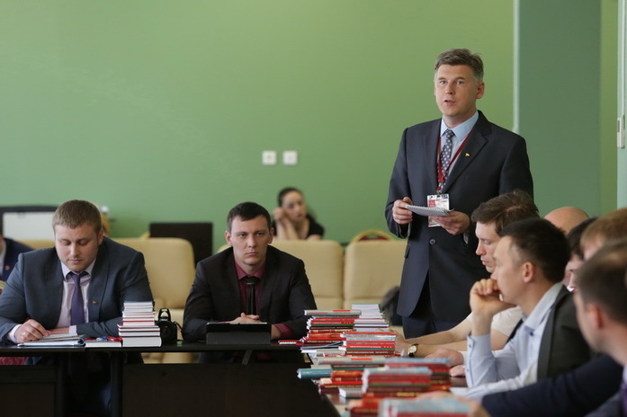 Г.А. Зюганов встретился со слушателями Центра политической учёбы ЦК КПРФ