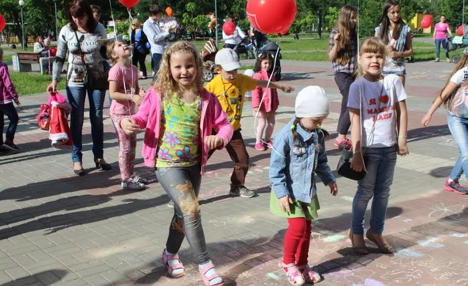 Воронеж. Должны смеяться дети…