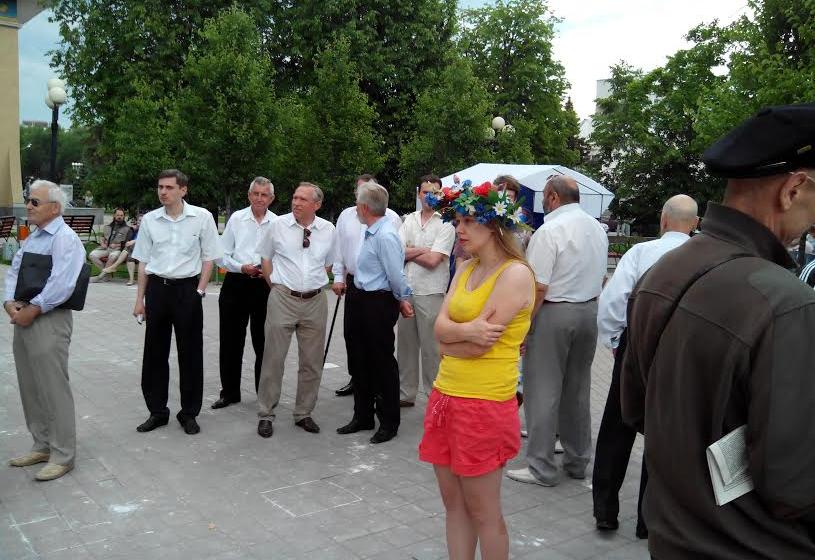 В Белгороде в День русского языка прошла бесплатная книжная ярмарка