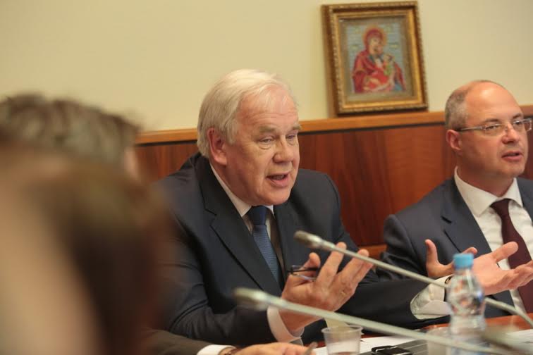Сергей Гаврилов принял участие в итоговом заседании Межфракционной депутатской группы по защите христианских ценностей