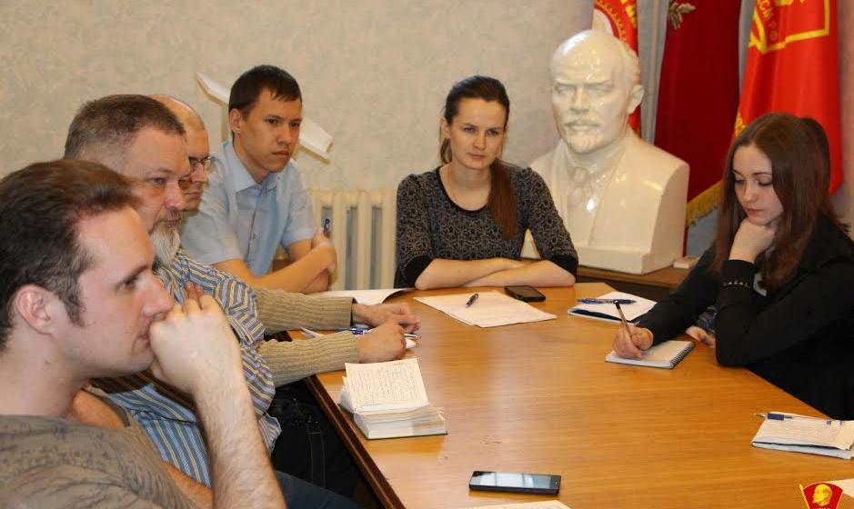 Самара. Учиться коммунизму!