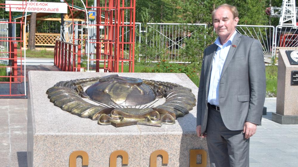 В.Н. Тетёкин: Жаркое политическое лето в Западной Сибири