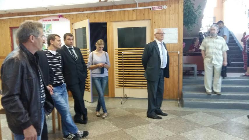 Республика Коми. В пгт.Жешарте кандидатам в депутаты от КПРФ не предоставили помещение для встречи с населением, положенное по закону
