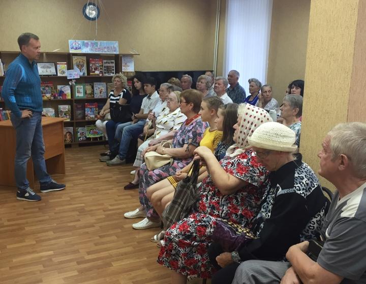 Нижегородская область. Денис Вороненков проводит встречи, несмотря на противодействие местных властей