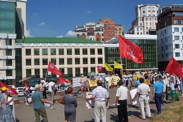В Казани прошёл митинг "За честные выборы" в поддержку С.П. Обухова и других коммунистов, снятых с выборной гонки