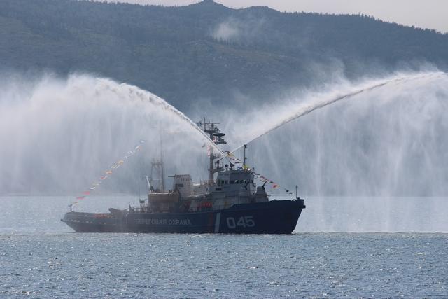 Коммунисты Магадана отметили День Военно-Морского Флота