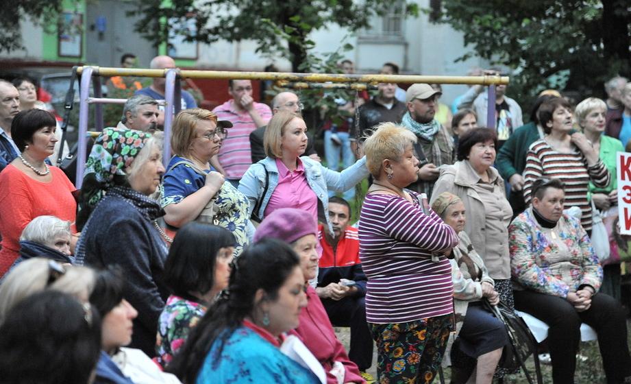 В Москве состоялся митинг против строительства автомагистрали возле жилых домов