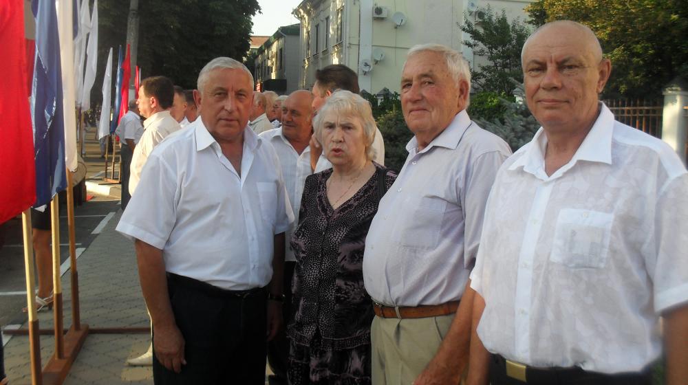 Краснодарский край. Николай Харитонов поздравил жителей Гулькевичского района с праздником урожая и Днем района