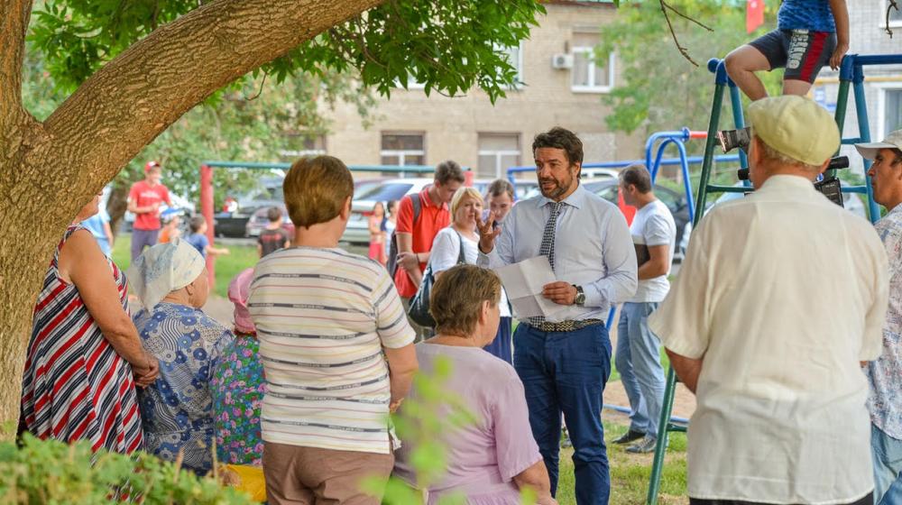 Республика Башкортостан. Жители Уфы активно поддерживают инициативы КПРФ на дворовых встречах с Александром Ющенко