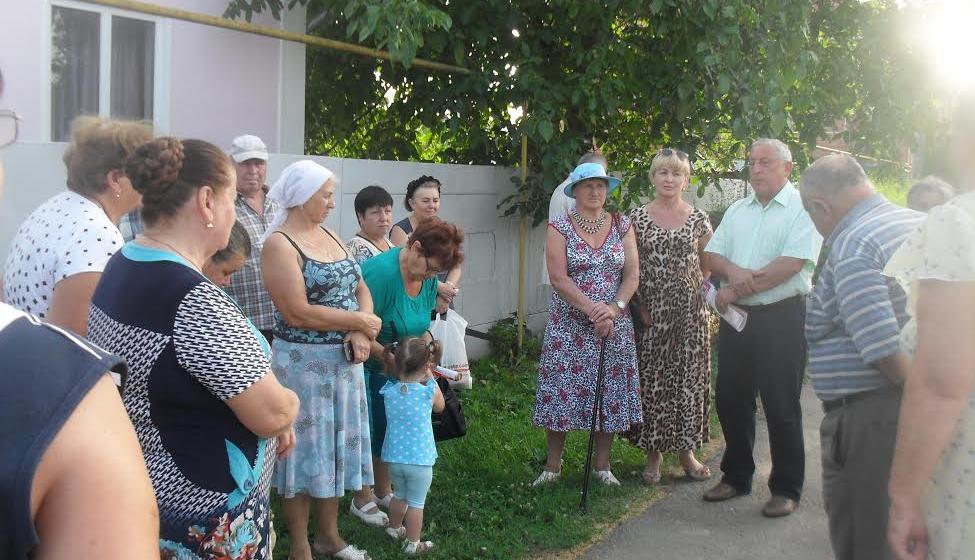 Краснодарский край. Николай Харитонов пообщался с жителями Армавира на рынке и на улицах города