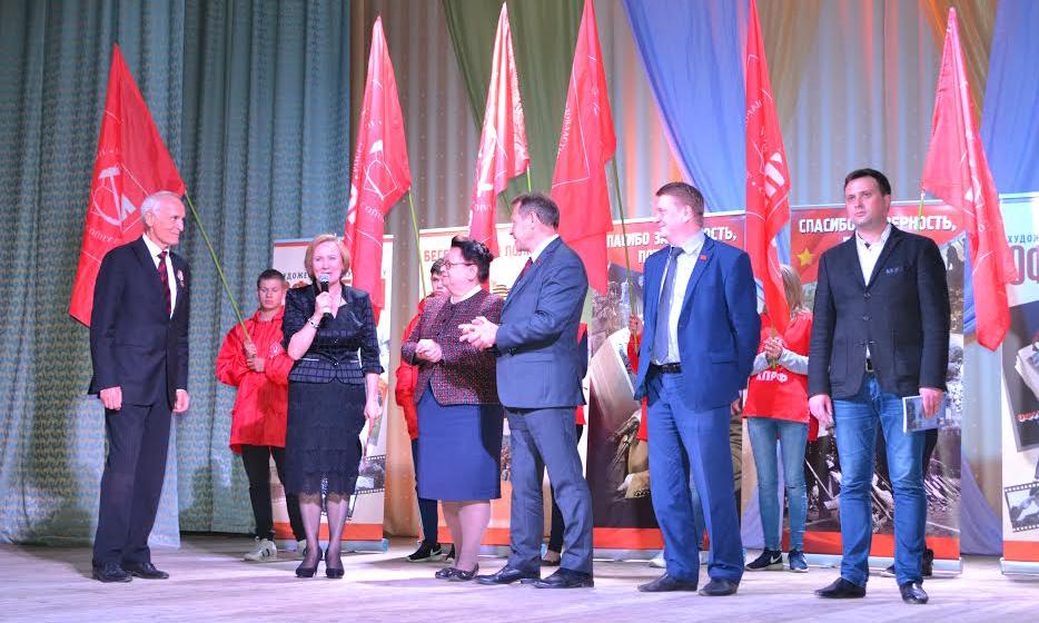 Нижегородская область. Народный артист СССР Василий Лановой поддержал команду КПРФ на предстоящих выборах