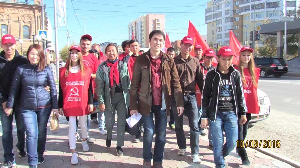 Красный автопробег прошел в Якутии