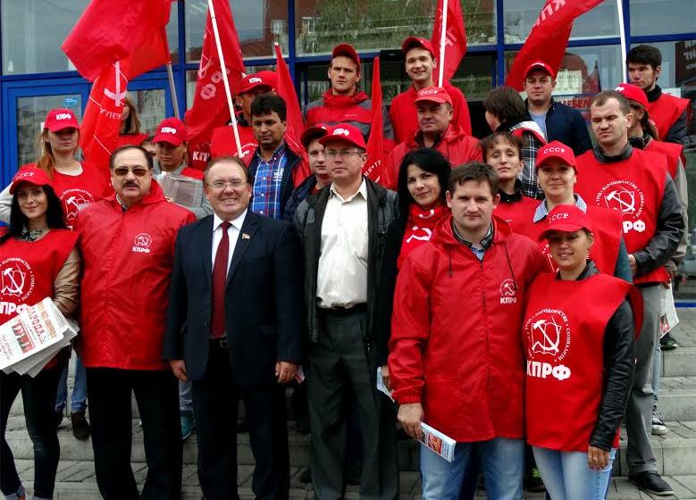 Курск. «Медведь» перешел на сторону КПРФ!