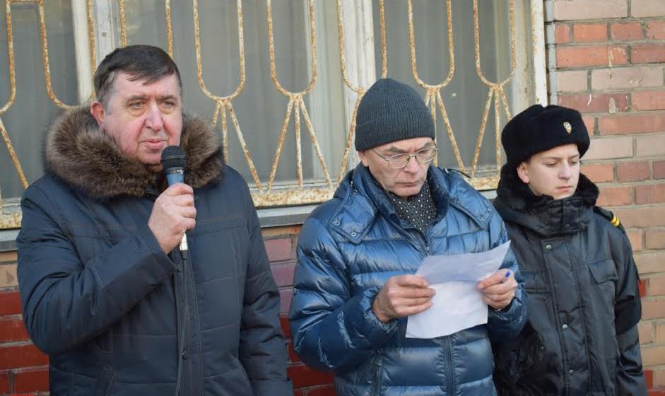 Во Владивостоке открыта мемориальная доска лейтенанту Федору Бурмистрову, сбившему японского камикадзе