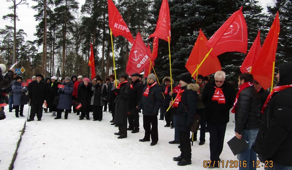 В Ленинградской области отметили праздник Великого Октября