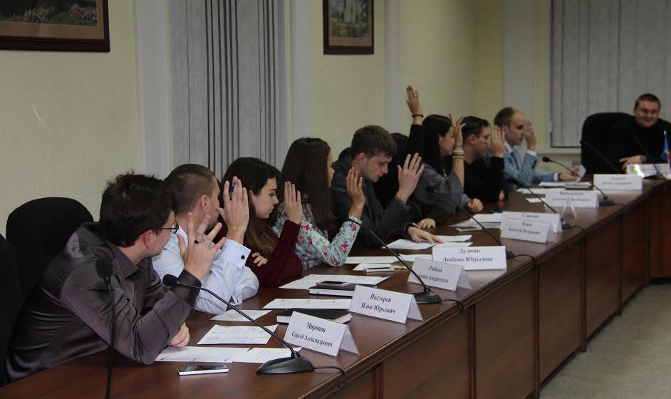 Представитель партии КПРФ возглавил молодежный парламент города Волжского Волгоградской области
